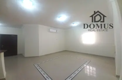 Apartment - 2 Bedrooms - 2 Bathrooms for rent in Hiteen Street - Al Muntazah - Doha