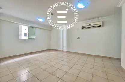 Apartment - 3 Bedrooms - 2 Bathrooms for rent in Al Sadd Road - Al Sadd - Doha