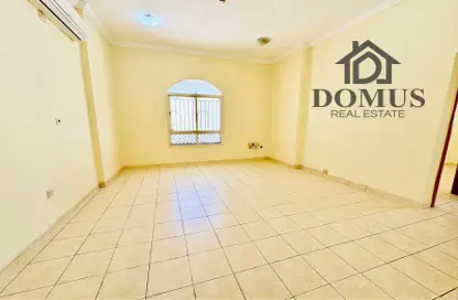 Apartment - 2 Bedrooms - 2 Bathrooms for rent in Hiteen Street - Al Muntazah - Doha