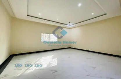 Apartment - 2 Bedrooms - 2 Bathrooms for rent in Al Mansoura - Al Mansoura - Doha