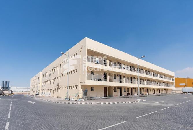 Labor Camp - Studio for rent in Industrial Area 4 - Industrial Area - Industrial Area - Doha