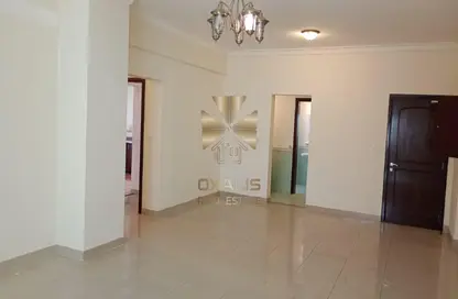 Apartment - 3 Bedrooms - 3 Bathrooms for rent in Fereej Bin Mahmoud South - Fereej Bin Mahmoud - Doha