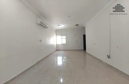 Apartment - 2 Bedrooms - 2 Bathrooms for rent in Fereej Bin Mahmoud - Doha