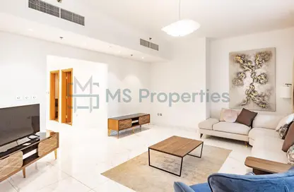 Apartment - 3 Bedrooms - 5 Bathrooms for rent in West Bay Tower - West Bay - West Bay - Doha