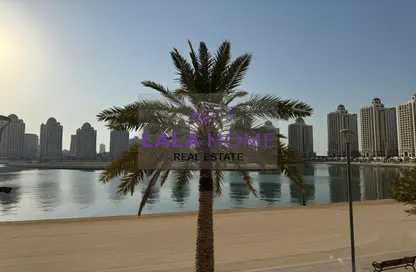 Townhouse - 1 Bedroom - 2 Bathrooms for rent in Viva West - Viva Bahriyah - The Pearl Island - Doha