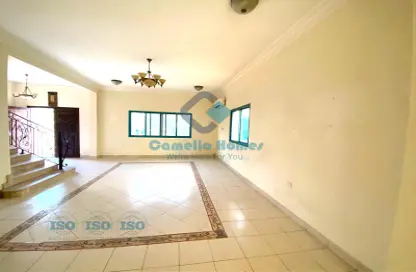 Villa - 3 Bedrooms - 3 Bathrooms for rent in Mamoura 18 - Al Maamoura - Doha