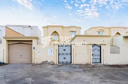 Villa - 7 Bedrooms - 5 Bathrooms for rent in Umm Salal Ali - Umm Salal Ali - Doha