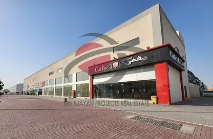 Shop - Studio - 1 Bathroom for rent in Industrial Area 2 - Industrial Area - Industrial Area - Doha