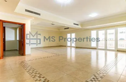 Apartment - 3 Bedrooms - 4 Bathrooms for sale in West Porto Drive - Porto Arabia - The Pearl Island - Doha