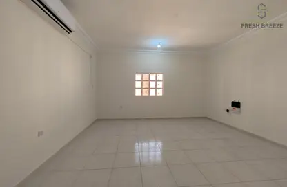 Apartment - 2 Bedrooms - 2 Bathrooms for rent in Al Muntazah Street - Al Muntazah - Doha