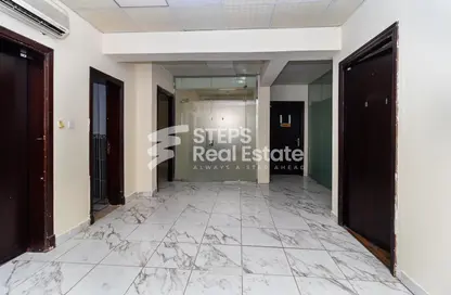 Office Space - Studio - 2 Bathrooms for rent in Al Messila - Al Messila - Doha