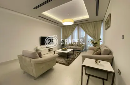 Villa - 5 Bedrooms - 6 Bathrooms for rent in Les Roses 3 - Les Roses Compound - Doha