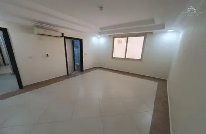 Apartment - 2 Bedrooms - 3 Bathrooms for rent in Al Sadd Road - Al Sadd - Doha