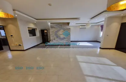 Villa - 4 Bedrooms - 4 Bathrooms for rent in Ain Khaled - Ain Khaled - Doha