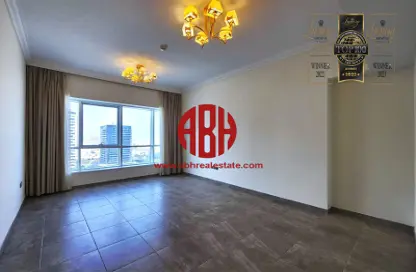 Apartment - 2 Bedrooms - 2 Bathrooms for rent in Marina Residence 16 - Marina District - Lusail