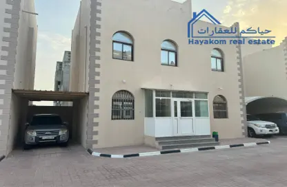 Villa - 6 Bedrooms - 5 Bathrooms for sale in Umm Qarn - Al Daayen