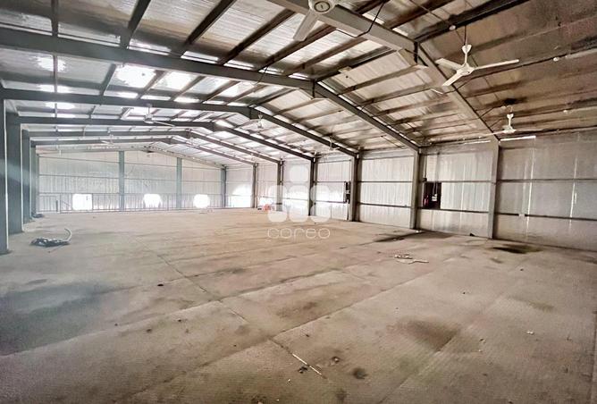 Warehouse - Studio - 2 Bathrooms for rent in Industrial Area 1 - Industrial Area - Doha