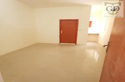 Apartment - 1 Bathroom for rent in Al Markhiya - Doha