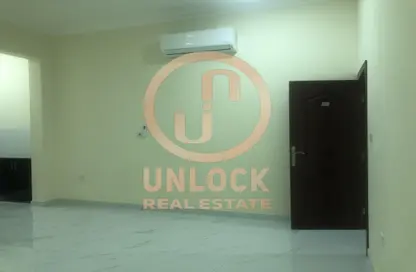 Apartment - 1 Bathroom for rent in Al Hamraa Street - Al Thumama - Doha