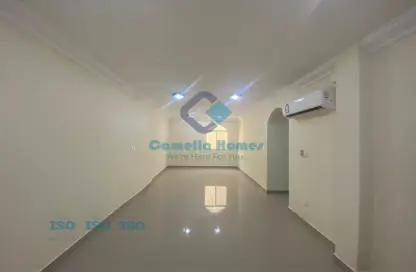 Apartment - 2 Bedrooms - 3 Bathrooms for rent in Ibn Asakir Street - Najma - Doha