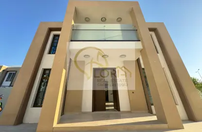 Villa for rent in Al Dafna - Al Dafna - Doha