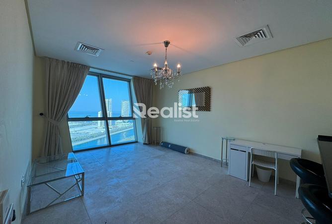 Apartment - 2 Bedrooms - 2 Bathrooms for rent in Zig Zag Towers - West Bay - Doha