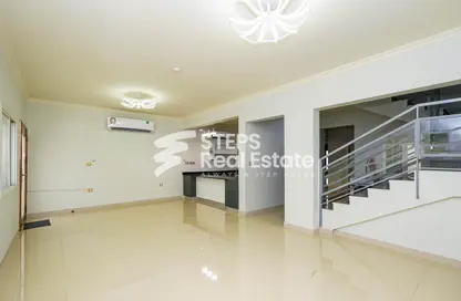 Compound - 4 Bedrooms - 3 Bathrooms for rent in Palm Village residence - New Salata - Salata - Doha