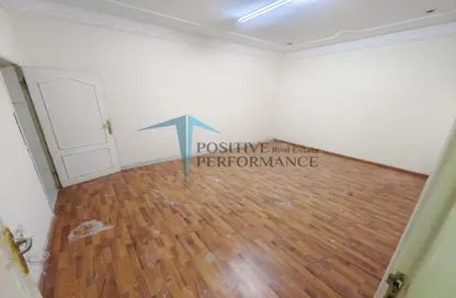 Apartment - 1 Bedroom - 1 Bathroom for rent in Fereej Kulaib - Doha