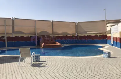 Compound - 3 Bedrooms - 3 Bathrooms for rent in Al Maamoura - Al Maamoura - Doha