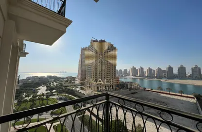 Apartment - 2 Bedrooms - 3 Bathrooms for rent in Floresta Gardens - Floresta Gardens - The Pearl Island - Doha