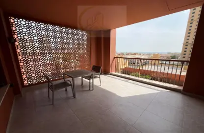 Apartment - Studio - 1 Bathroom for rent in One Porto Arabia - Porto Arabia - The Pearl Island - Doha