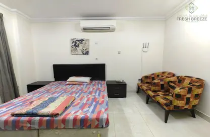 Apartment - 1 Bathroom for rent in Umm Ghwailina Comm - Umm Ghuwalina - Umm Ghuwailina - Doha