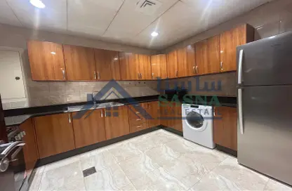 Apartment - 2 Bedrooms - 3 Bathrooms for rent in Marina District - Lusail