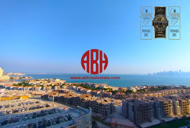 Apartment - 2 Bedrooms - 3 Bathrooms for rent in Tower 19 - Porto Arabia - The Pearl Island - Doha