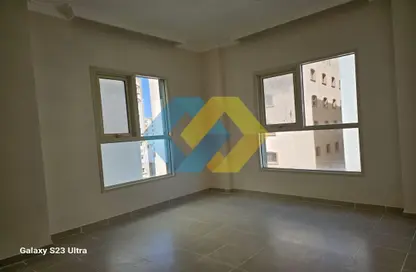 Apartment - 3 Bedrooms - 2 Bathrooms for rent in Al Mansoura - Al Mansoura - Doha