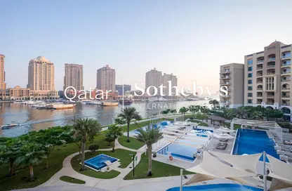 Apartment - 2 Bedrooms - 3 Bathrooms for rent in The St. Regis Marsa Arabia Island - Marsa Arabia - The Pearl Island - Doha