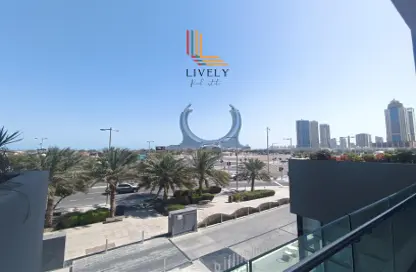 Apartment - 1 Bedroom - 2 Bathrooms for rent in Marina Residences 195 - Marina District - Lusail