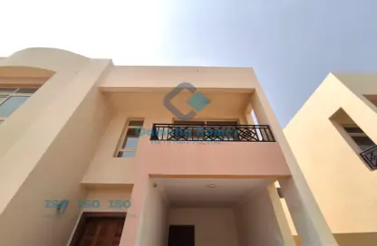 Villa - 5 Bedrooms - 4 Bathrooms for rent in Ain Khaled - Ain Khaled - Doha