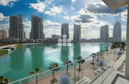 Apartment - 2 Bedrooms - 2 Bathrooms for rent in Gewan Island - The Pearl Island - Doha