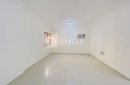 Apartment - 2 Bedrooms - 2 Bathrooms for rent in Muntazah 37 - Al Muntazah - Doha