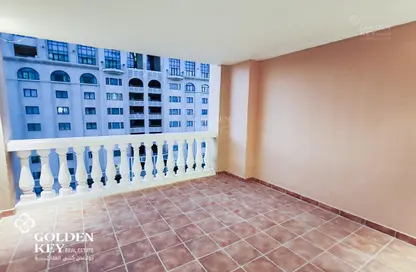 Apartment - 2 Bedrooms - 2 Bathrooms for sale in West Porto Drive - Porto Arabia - The Pearl Island - Doha