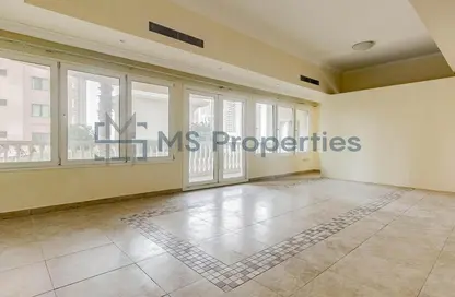 Apartment - 1 Bedroom - 2 Bathrooms for rent in West Porto Drive - Porto Arabia - The Pearl Island - Doha