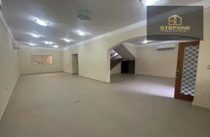 Compound - 4 Bedrooms - 4 Bathrooms for rent in Ammar Bin Yasser Street - Al Aziziyah - Doha