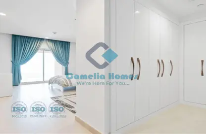 Apartment - 2 Bedrooms - 4 Bathrooms for sale in Al Mutahidah Tower - Viva Bahriyah - The Pearl Island - Doha