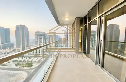 Apartment - 2 Bedrooms - 4 Bathrooms for rent in Marina Tower 21 - Marina District - Lusail