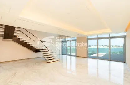 Townhouse - 4 Bedrooms - 6 Bathrooms for sale in Seef Lusail - Lusail City - Lusail