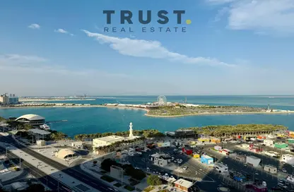 Apartment - 2 Bedrooms - 3 Bathrooms for rent in The E18hteen - Marina District - Lusail