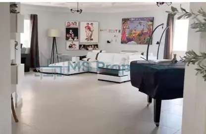 Villa - 5 Bedrooms - 6 Bathrooms for sale in West Bay Lagoon - West Bay Lagoon - Doha