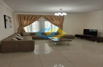 Compound - 4 Bedrooms - 5 Bathrooms for rent in Al Ain Gardens - Ain Khaled - Doha