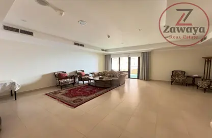 Apartment - 3 Bedrooms - 4 Bathrooms for sale in West Porto Drive - Porto Arabia - The Pearl Island - Doha